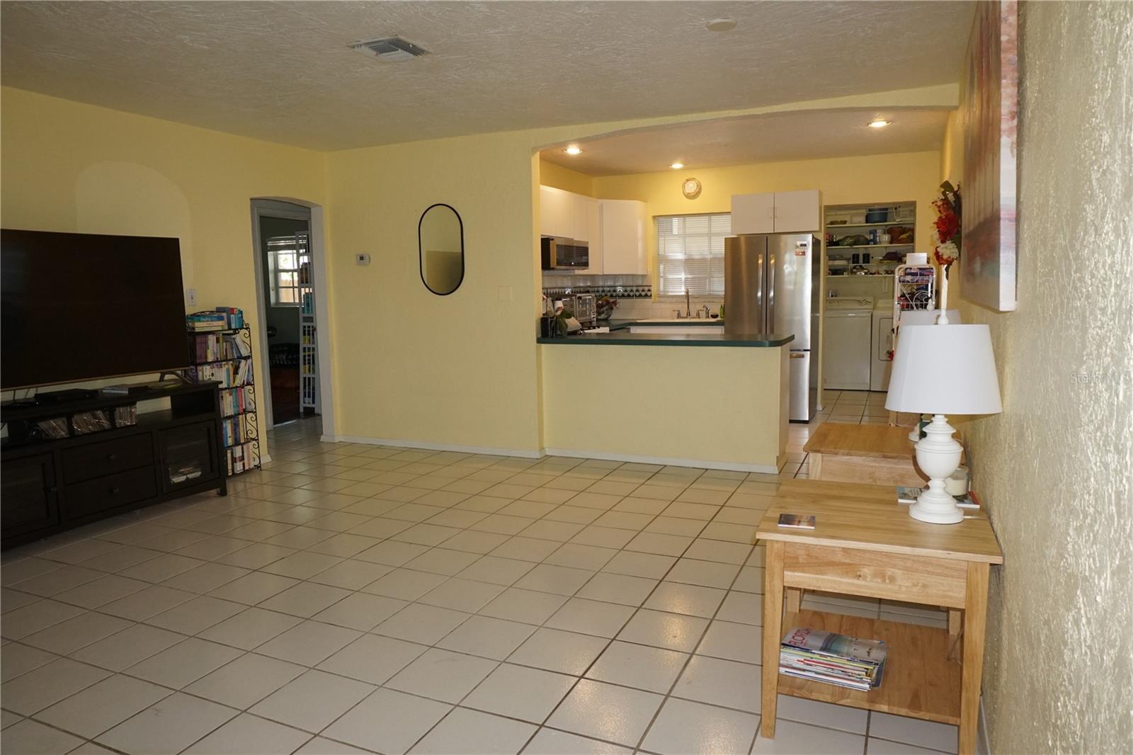 Image 14 of 32 For 1066 18th Avenue N