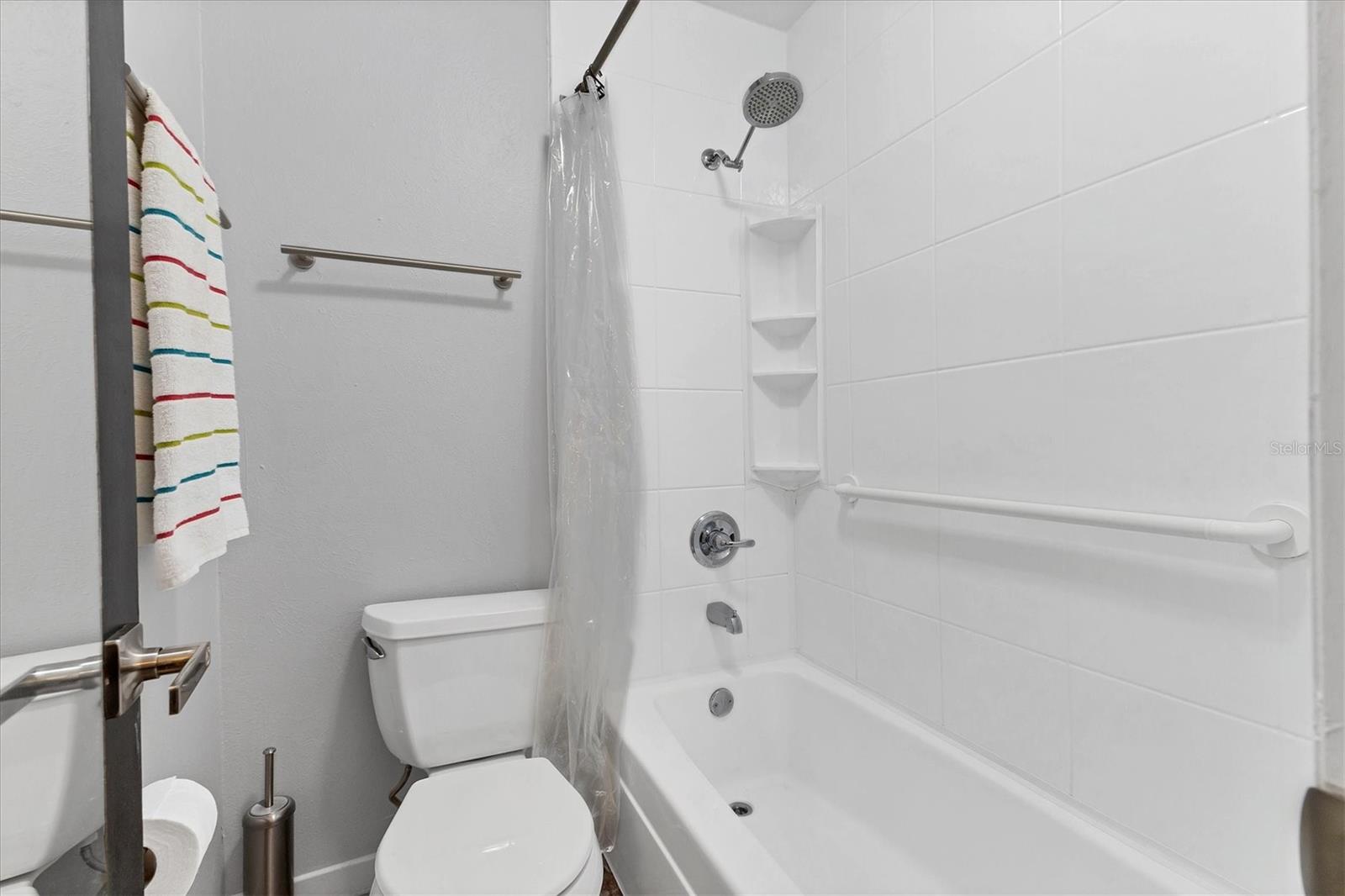Image 26 of 56 For 4371 Sandner Drive 4371