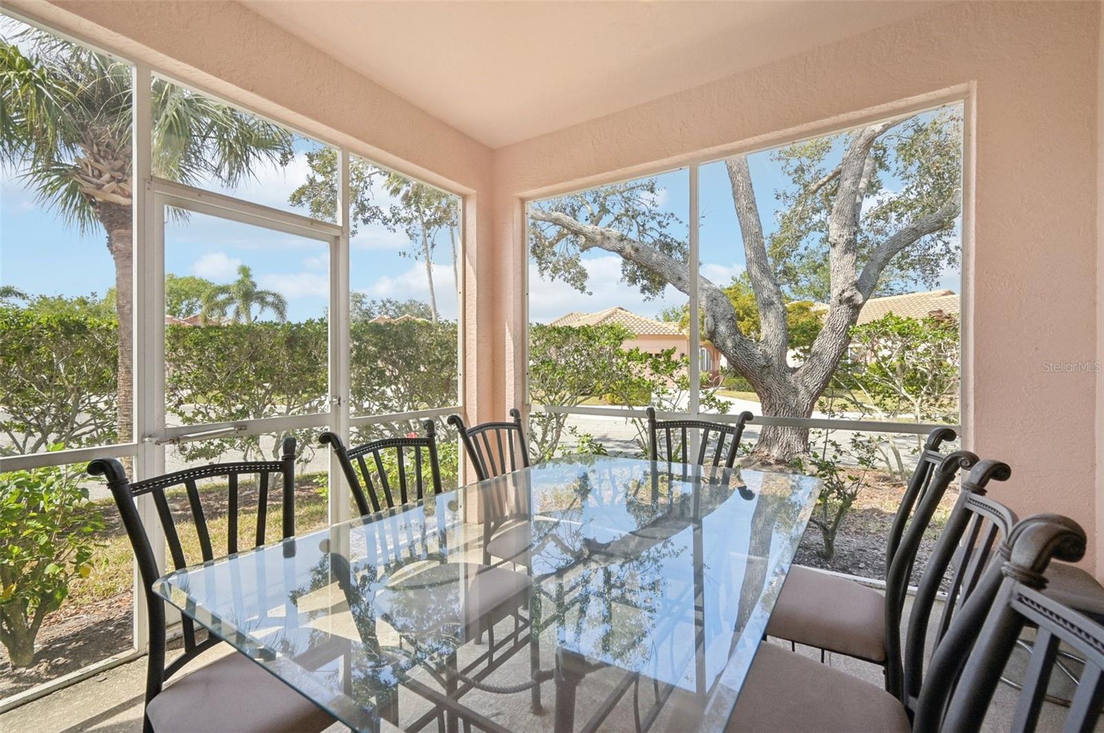 Image 23 of 26 For 3829 Alamanda Drive