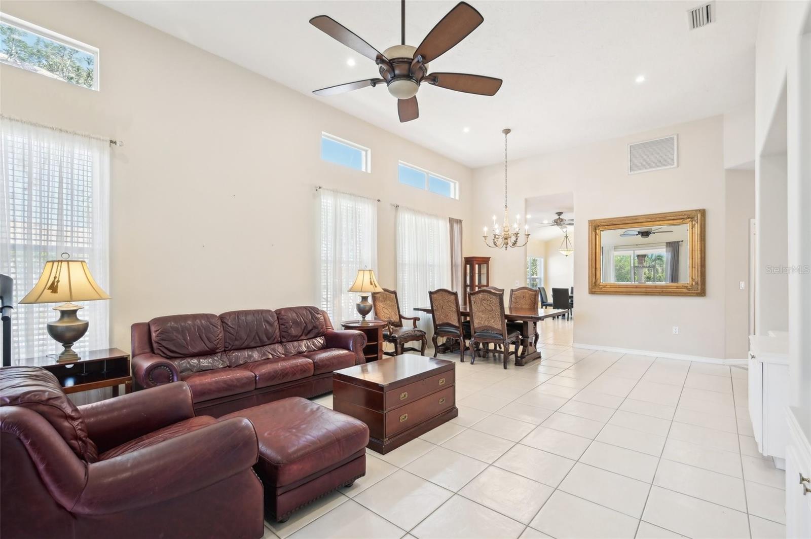 Image 6 of 26 For 3829 Alamanda Drive