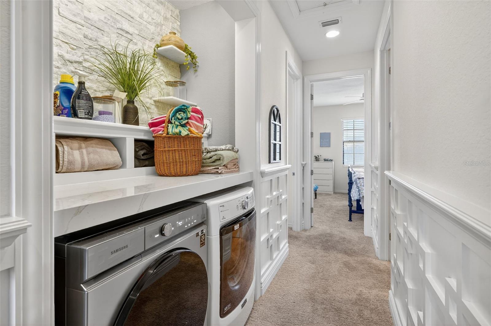 Image 23 of 39 For 8421 Olinda Way 3608