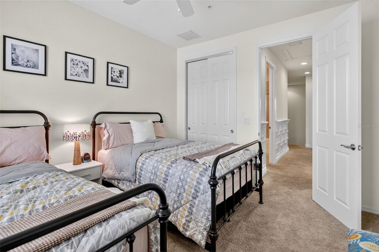 Image 34 of 39 For 8421 Olinda Way 3608