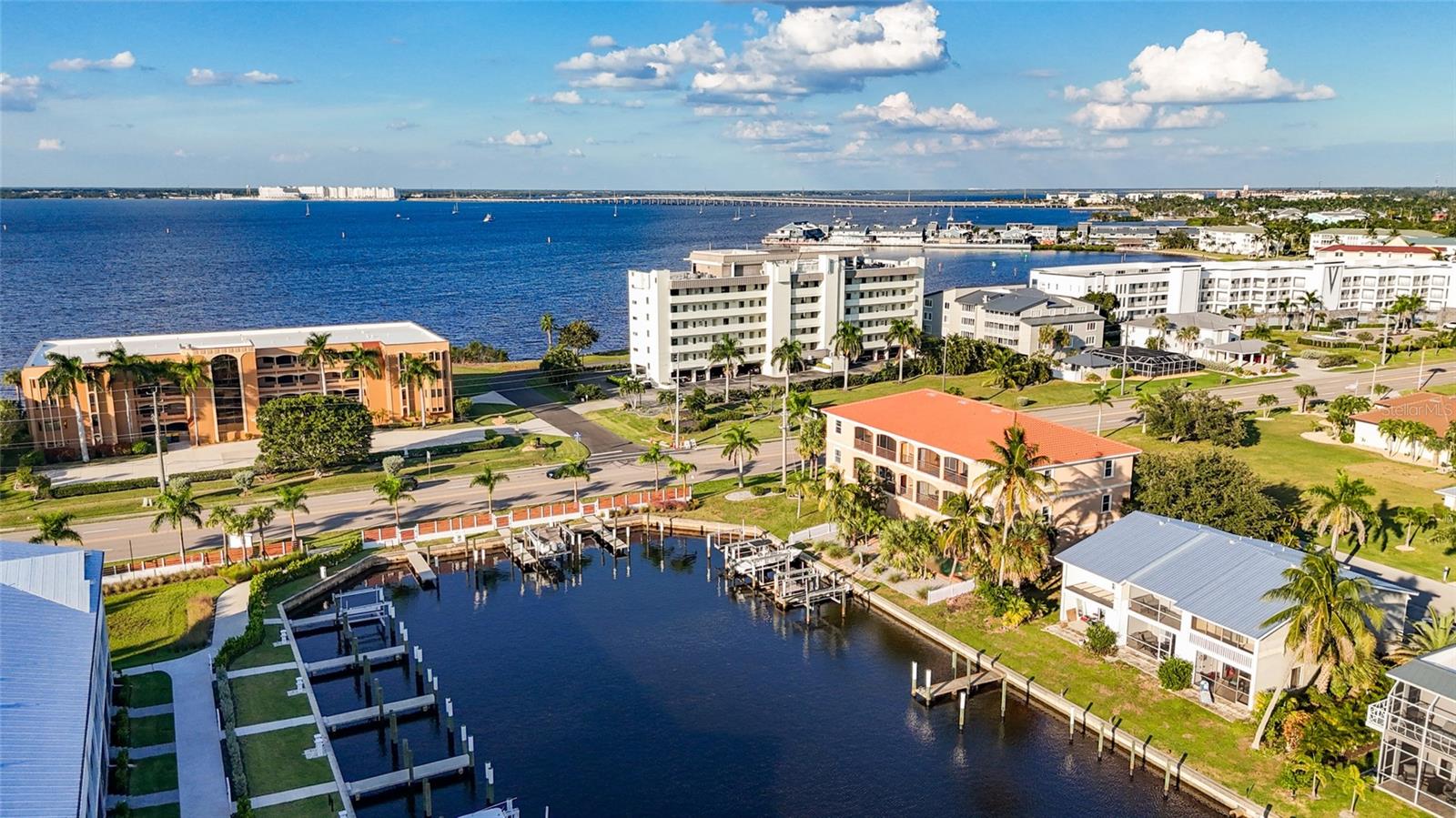 Image 47 of 57 For 290 Lewis Circle Circle 132