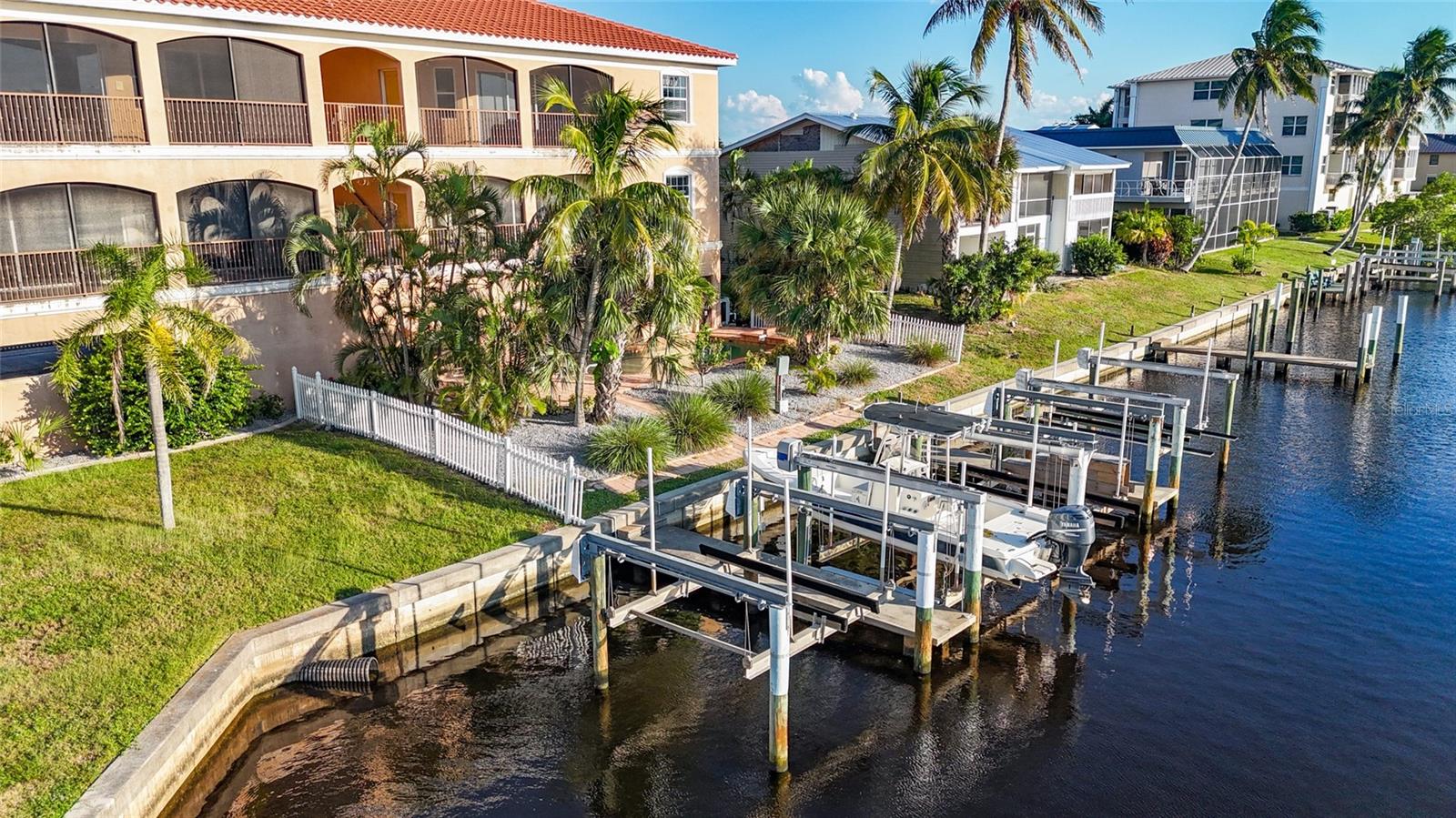 Image 50 of 57 For 290 Lewis Circle Circle 132