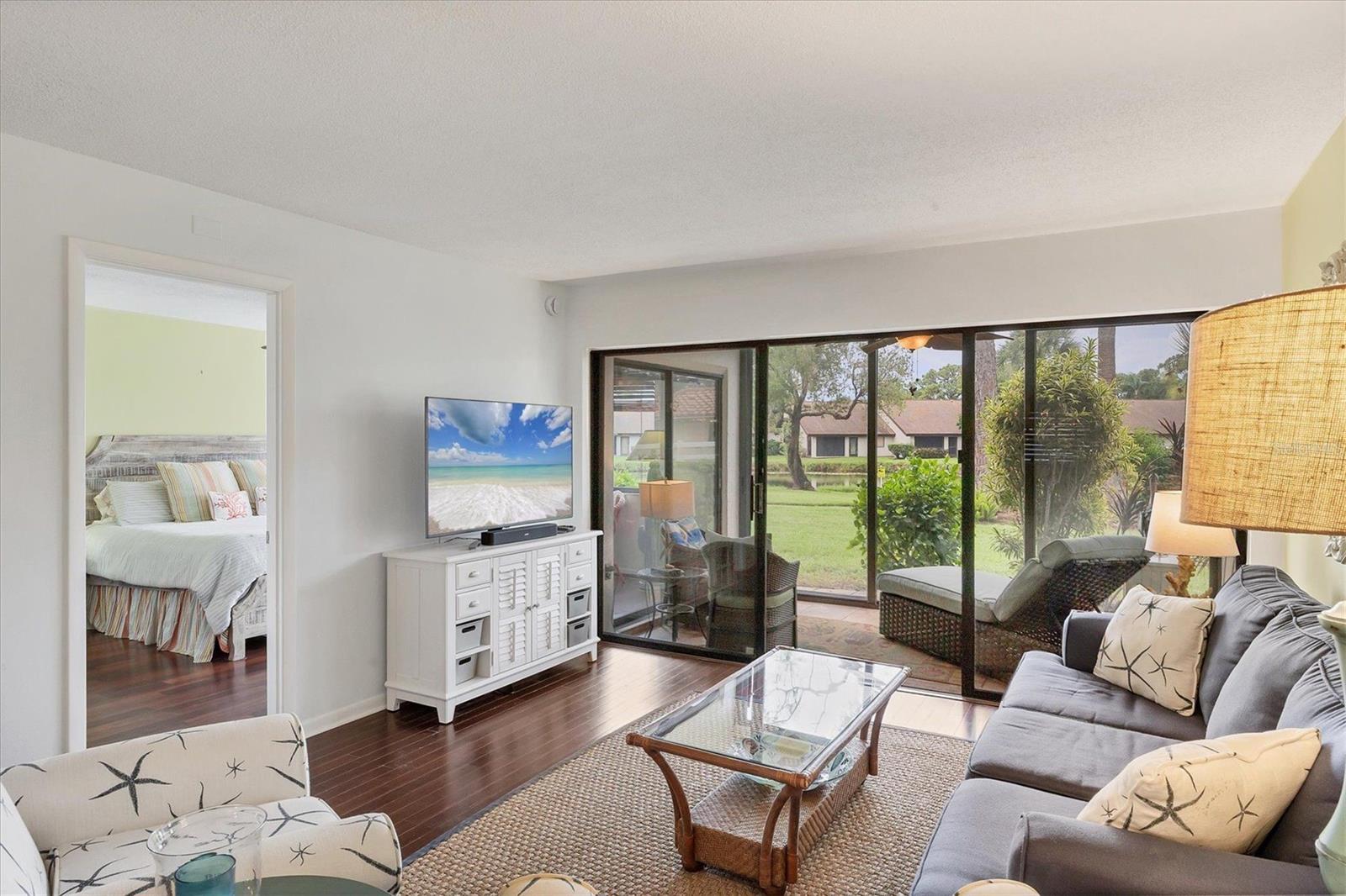 Image 10 of 69 For 5216 Lake Village Drive 71