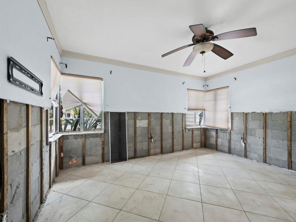 Image 9 of 20 For 153 Adams Drive