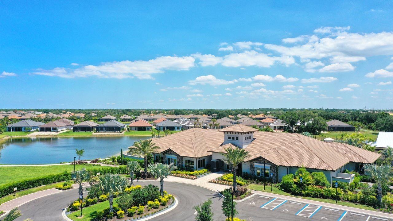 Image 33 of 47 For 12405 Osorio Court 103