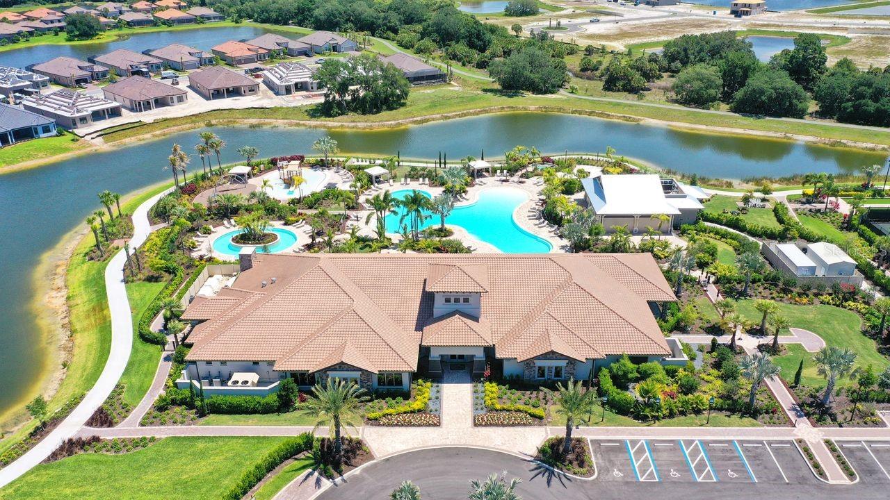 Image 34 of 47 For 12405 Osorio Court 103