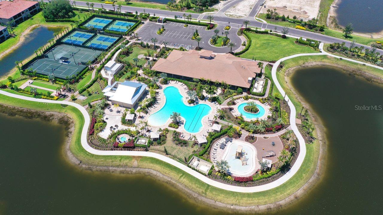 Image 37 of 47 For 12405 Osorio Court 103