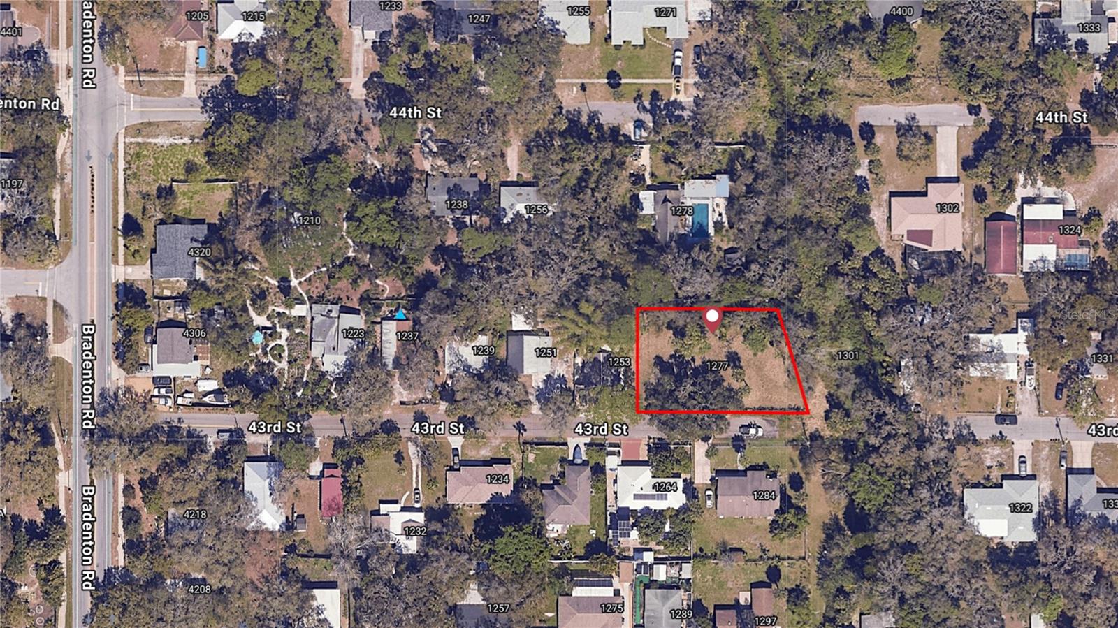 Image 4 of 17 For 1277 43rd Street