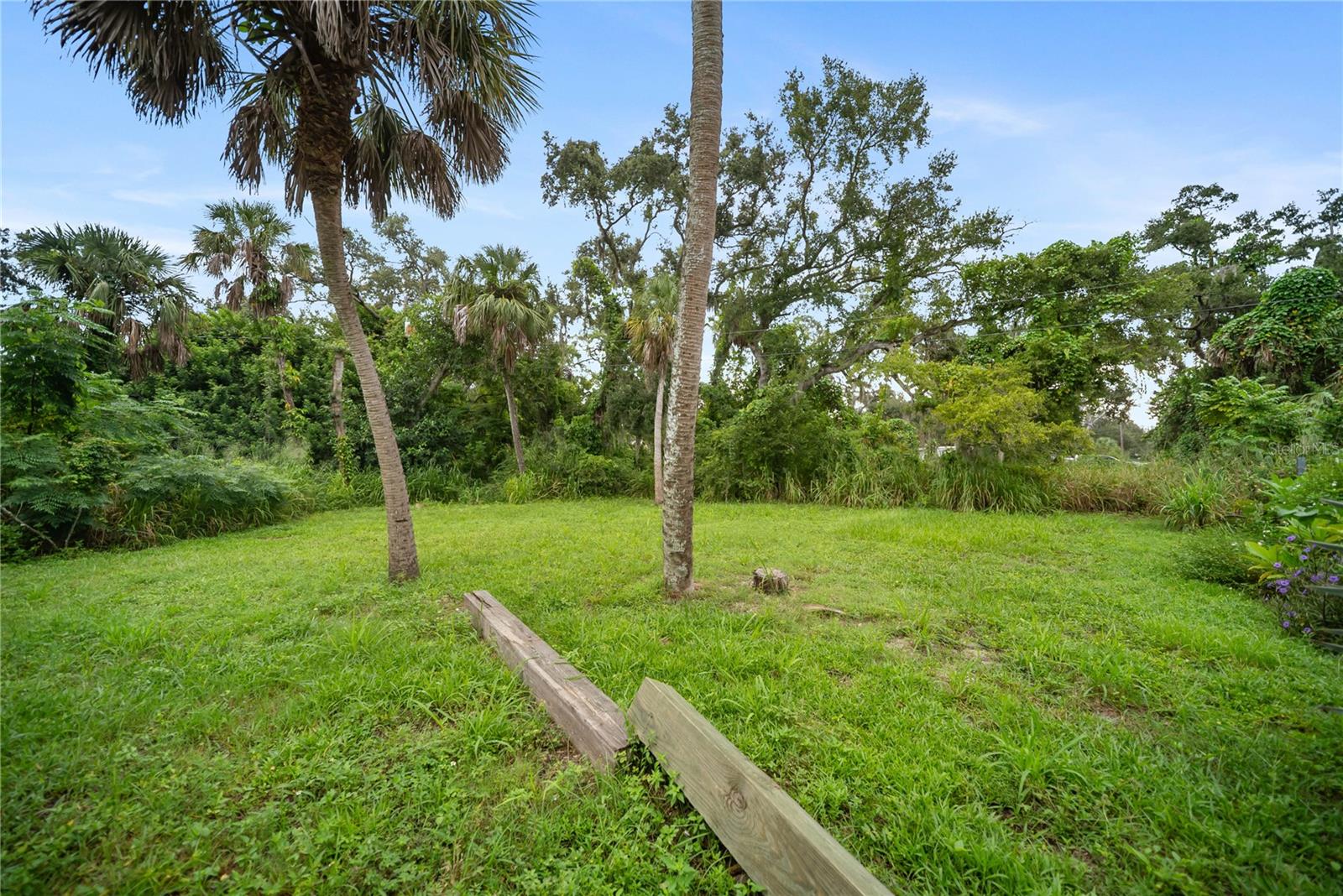 Image 8 of 17 For 1277 43rd Street