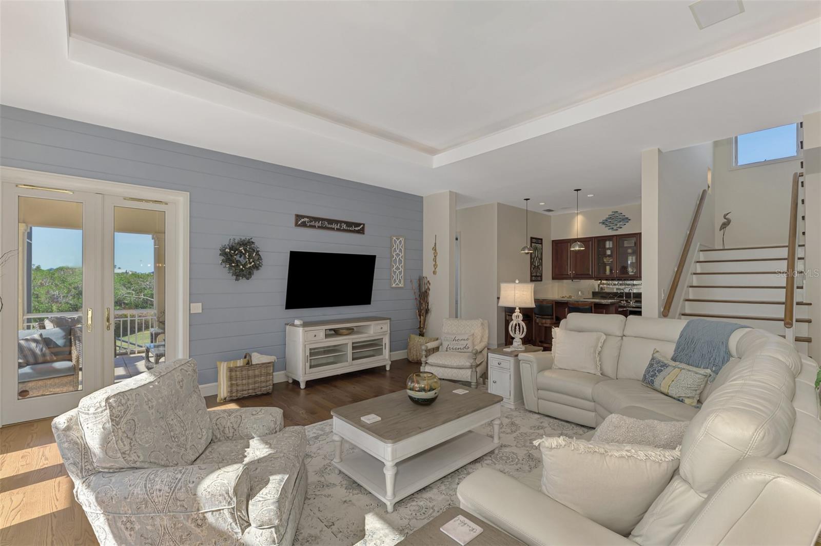 Image 13 of 48 For 5800 Tidewood Avenue