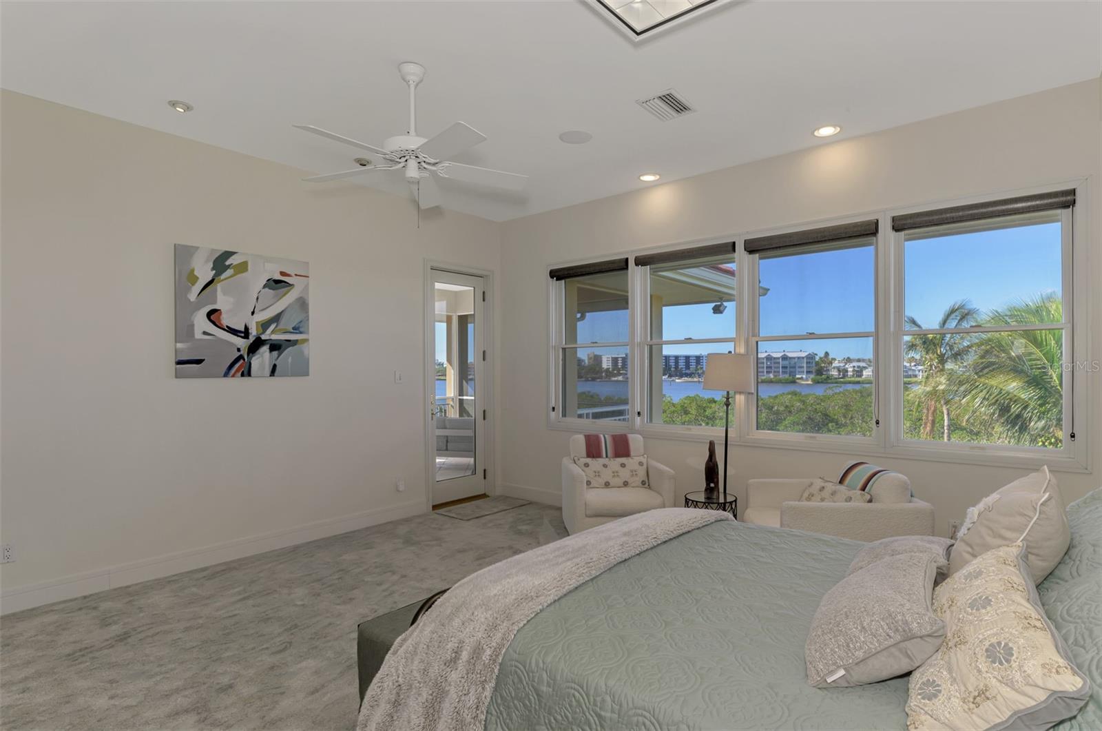 Image 30 of 48 For 5800 Tidewood Avenue