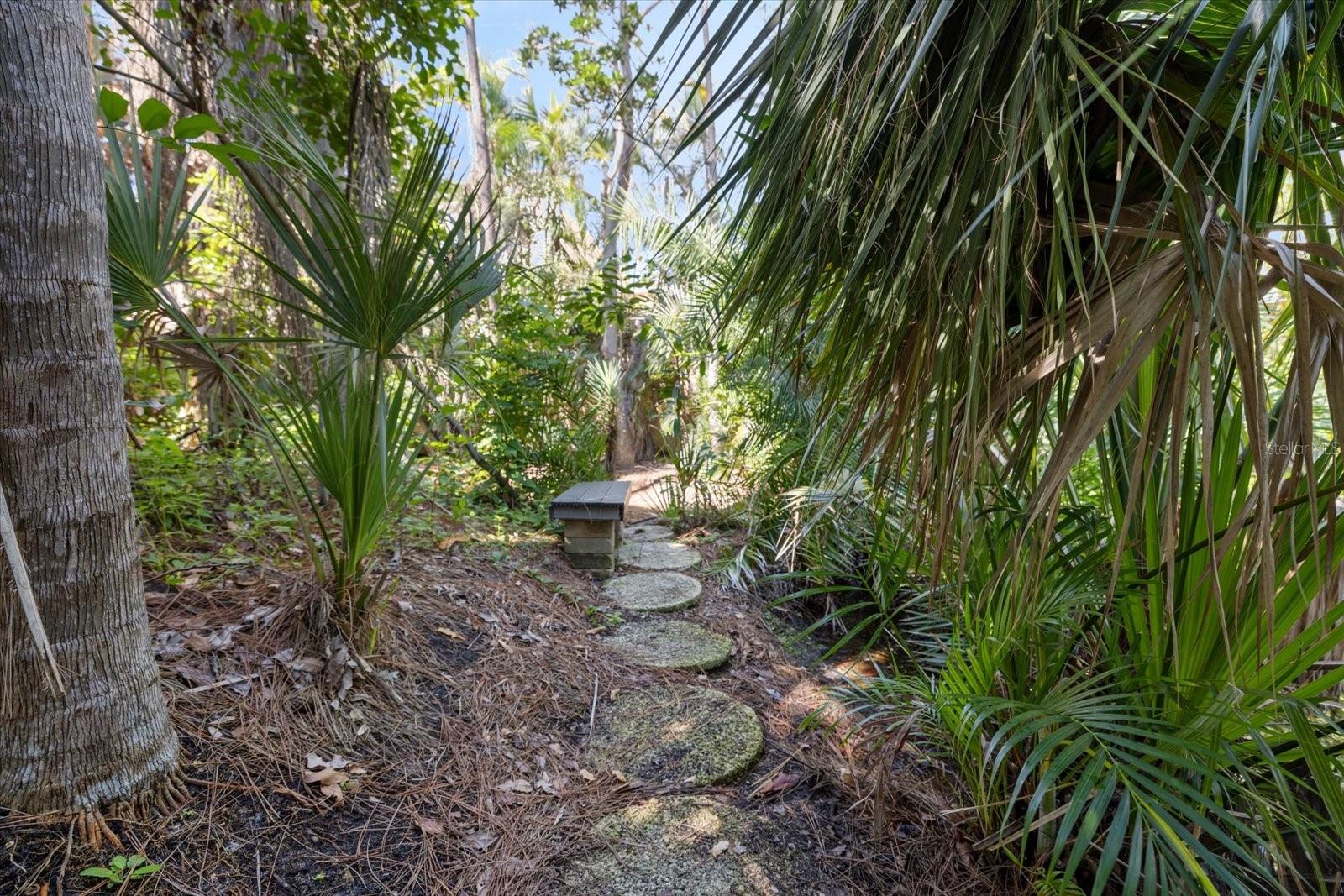 Image 75 of 100 For 447 Oak Point Road