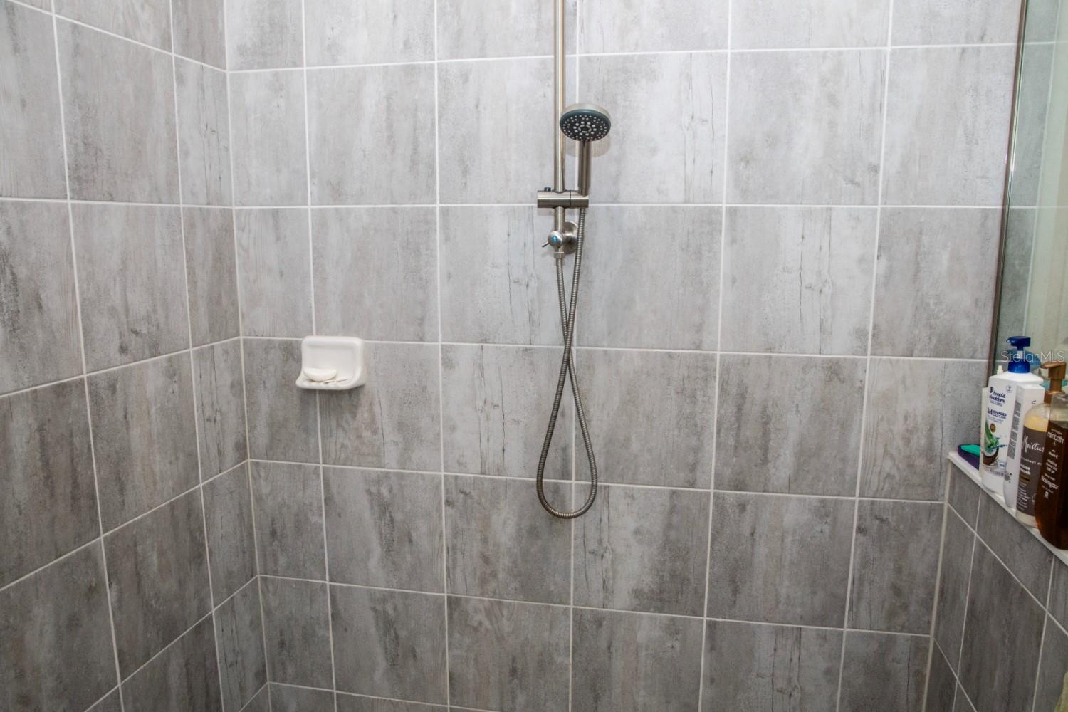 Image 20 of 38 For 11726 Canopy Loop