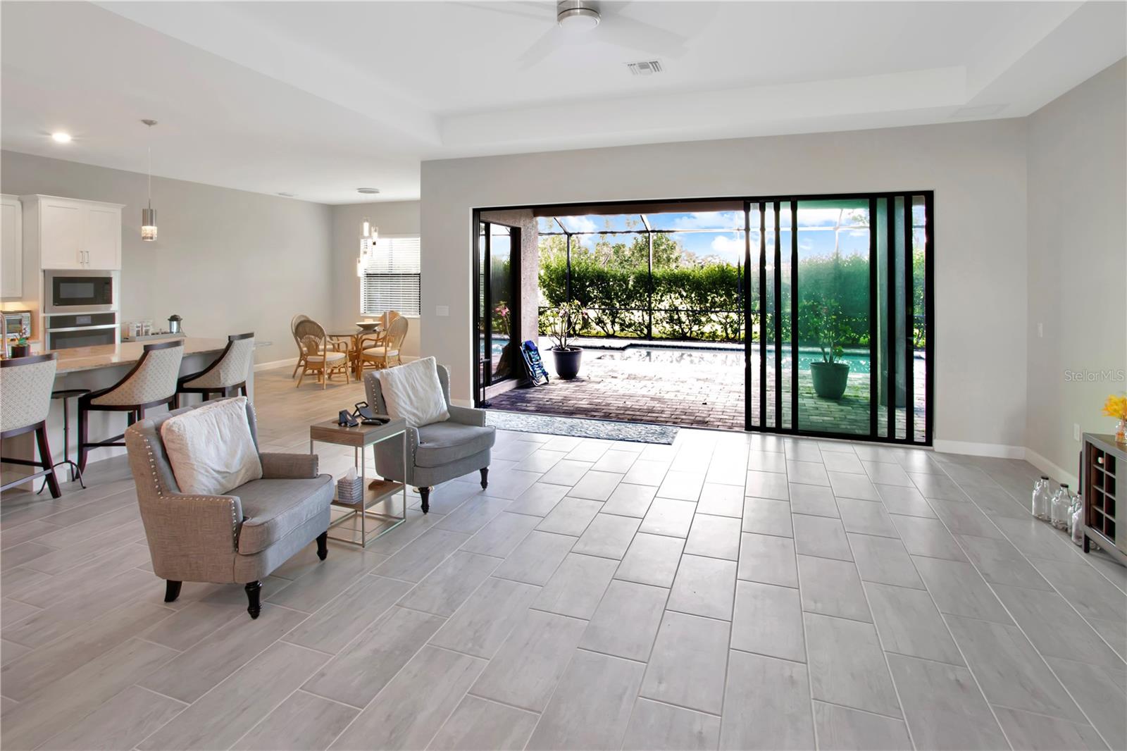 Image 7 of 38 For 11726 Canopy Loop