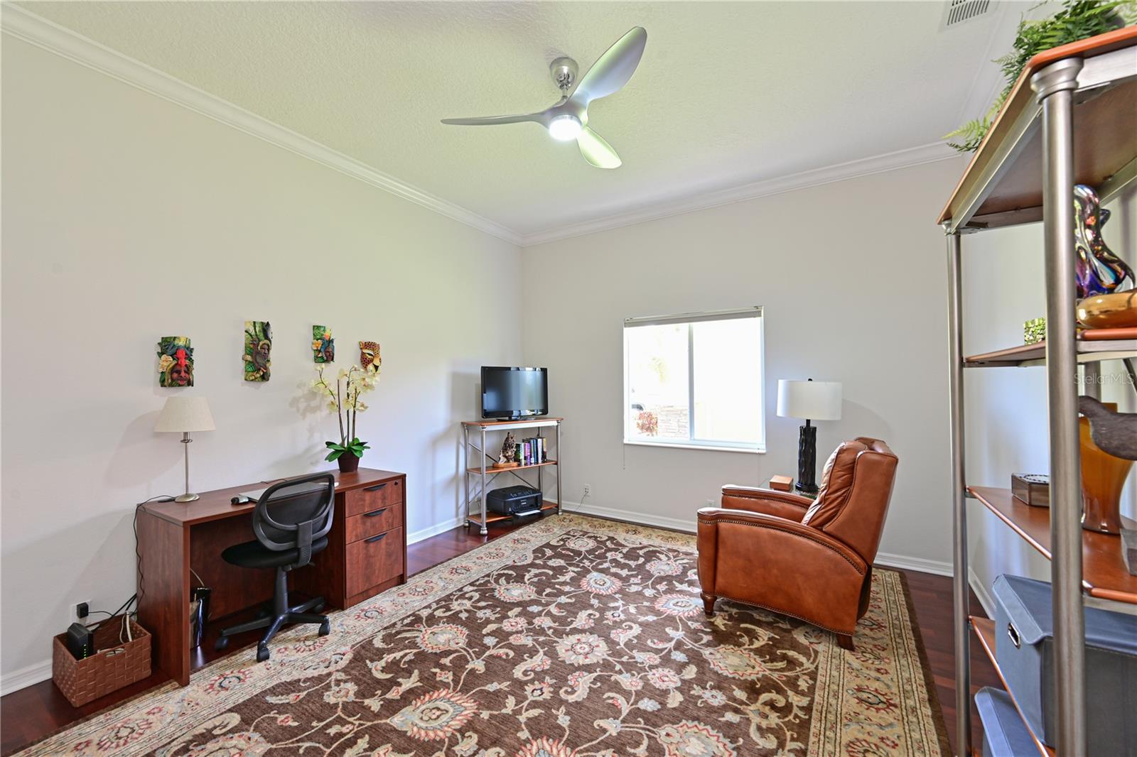 Image 20 of 46 For 12811 Penguin Drive