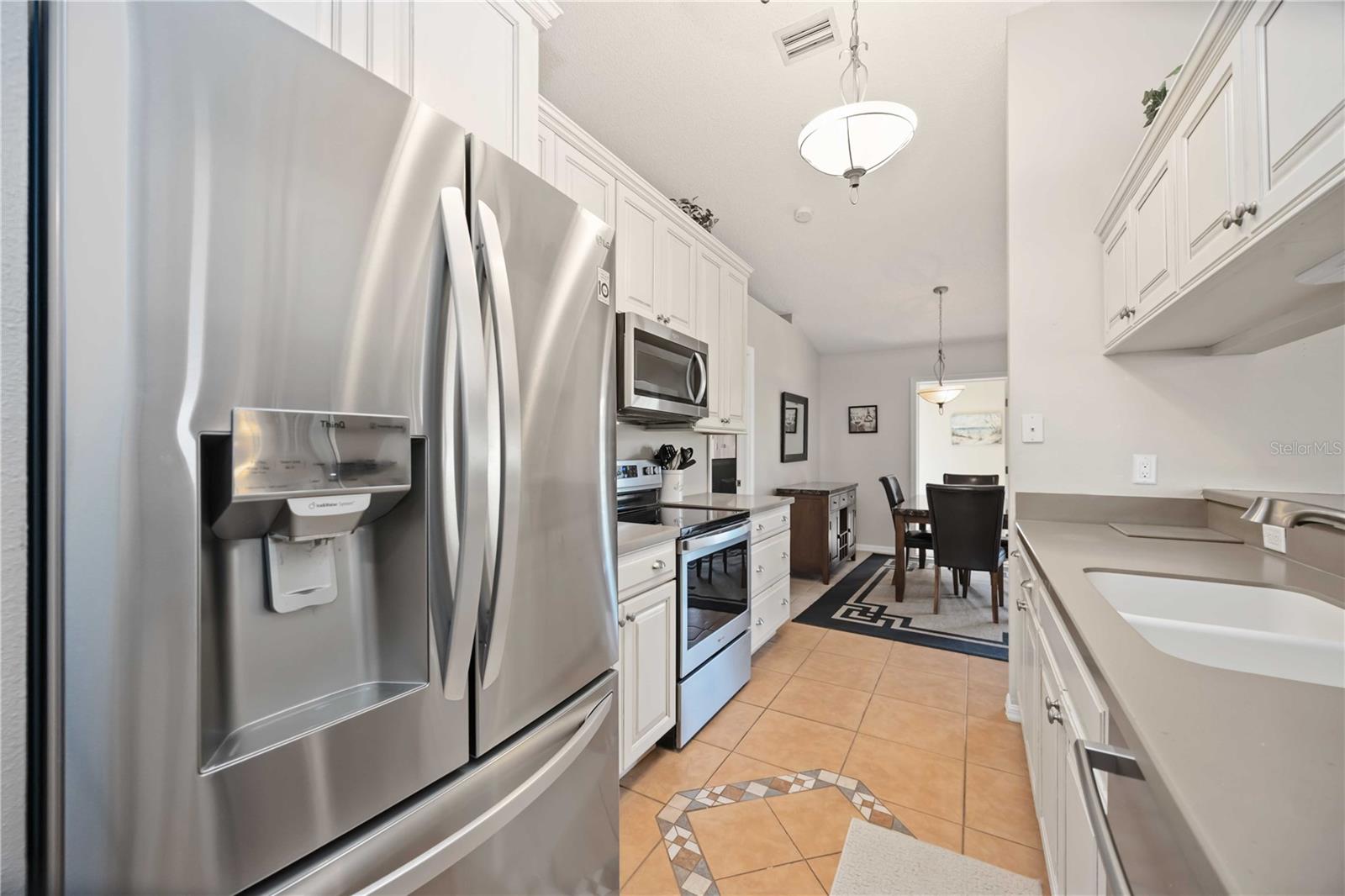 Image 12 of 70 For 2400 Appaloosa Circle