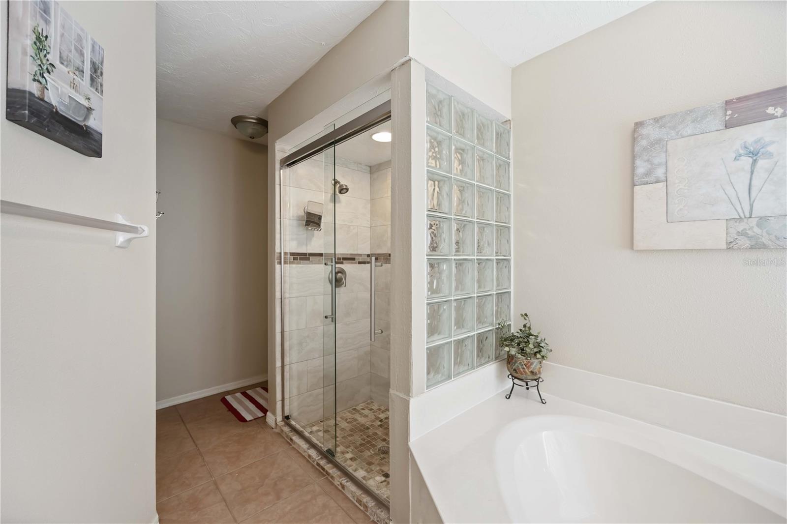 Image 24 of 70 For 2400 Appaloosa Circle