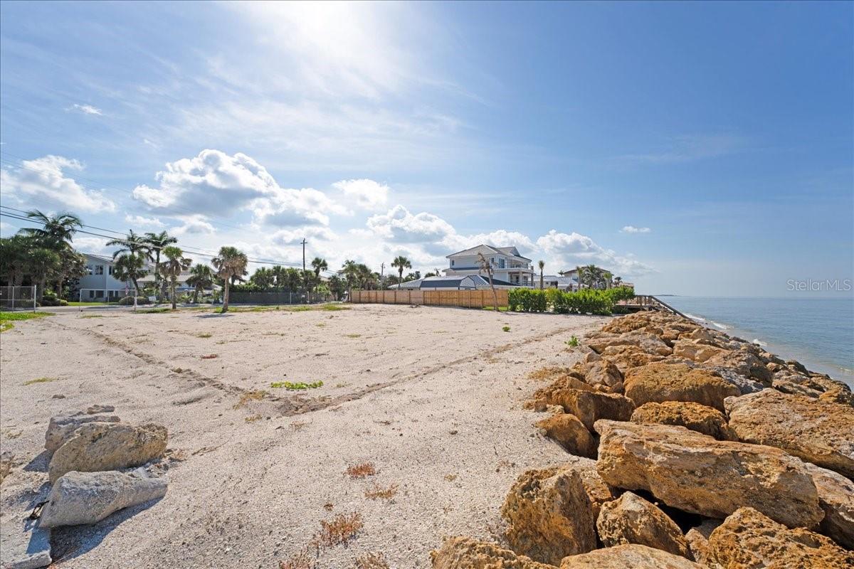 Image 13 of 21 For 3761 Casey Key Road
