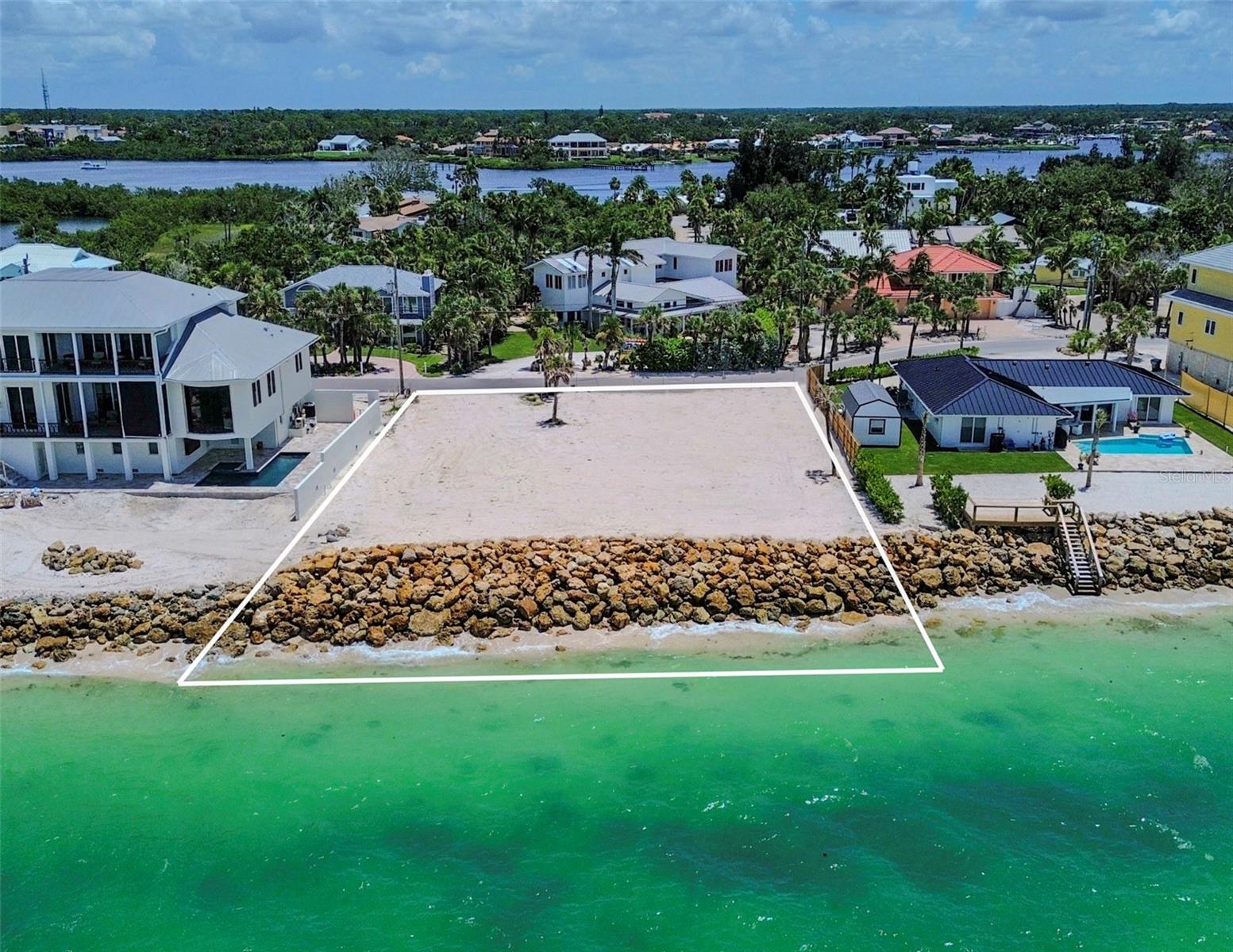 Image 2 of 21 For 3761 Casey Key Road