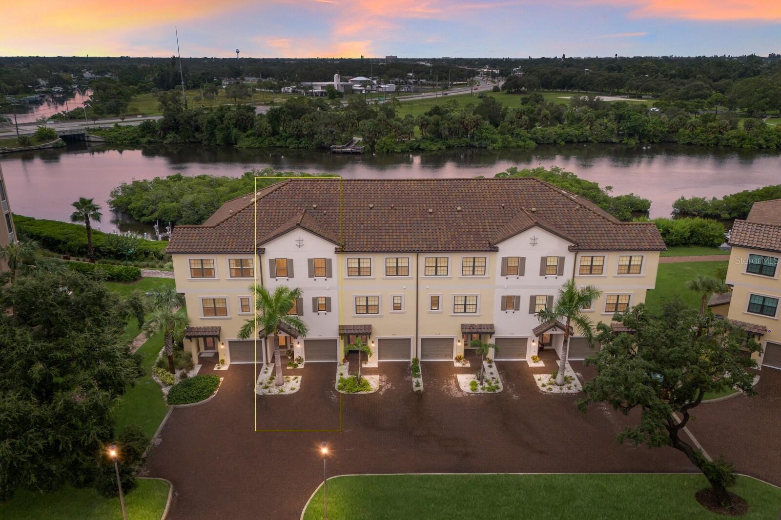 Details for 5565 Cannes Circle 5565, SARASOTA, FL 34231