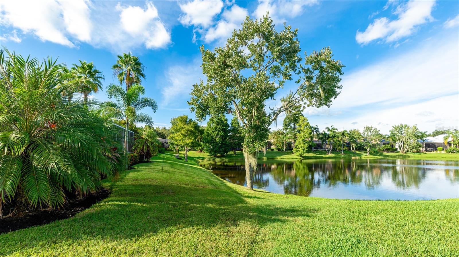 Image 42 of 58 For 11407 Savannah Lakes Drive