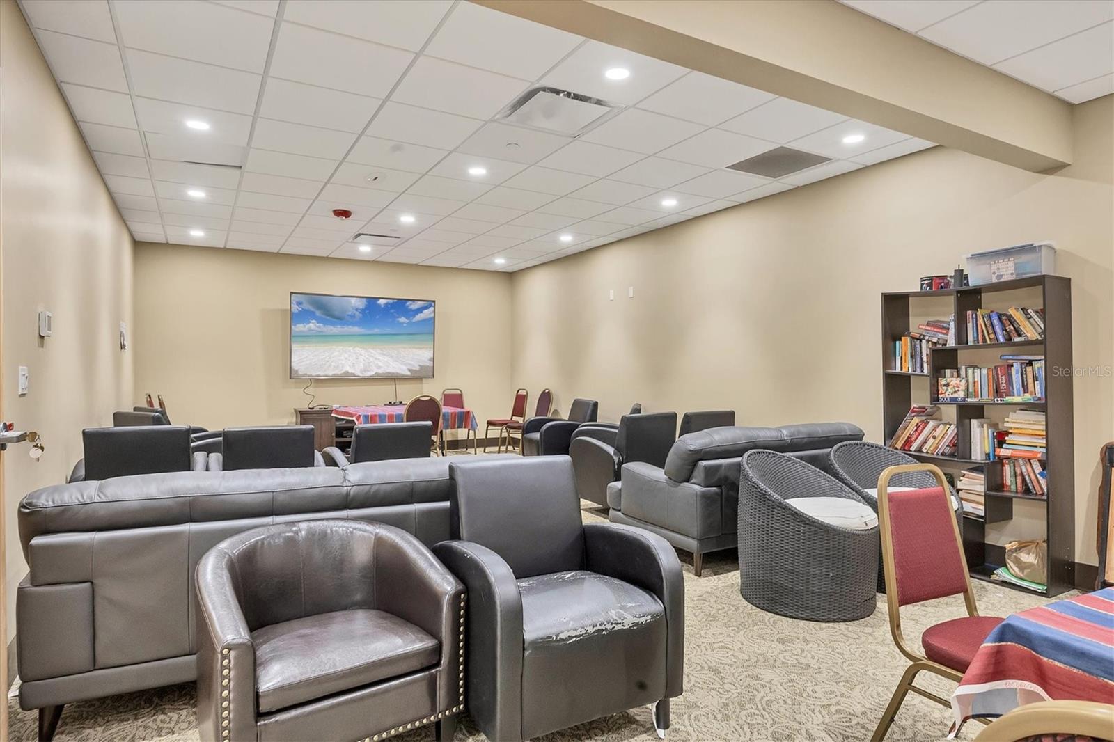 Image 45 of 53 For 7107 Indus Valley Circle