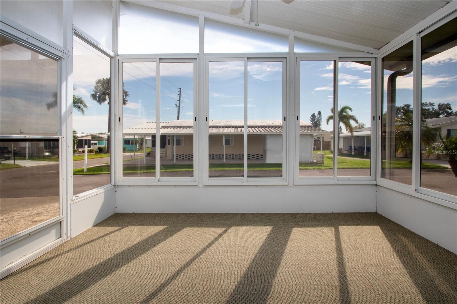 Image 13 of 74 For 5316 53rd Avenue E X7