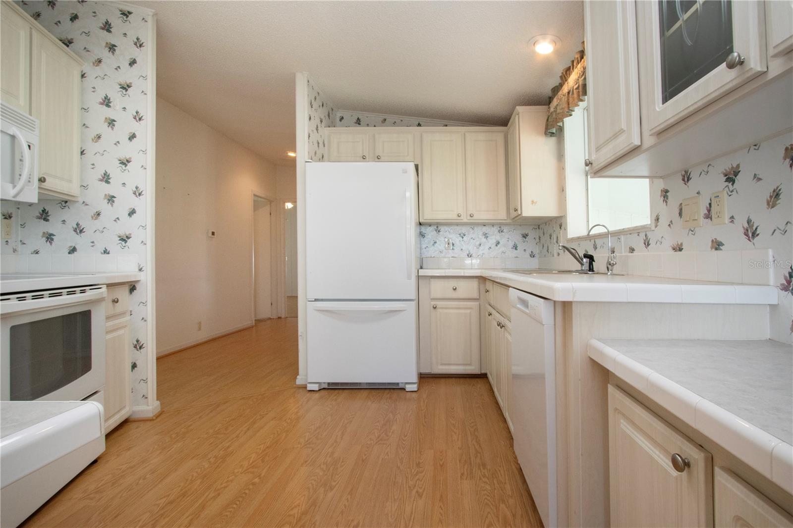 Image 26 of 74 For 5316 53rd Avenue E X7
