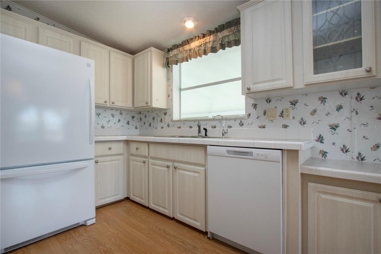 Image 29 of 74 For 5316 53rd Avenue E X7