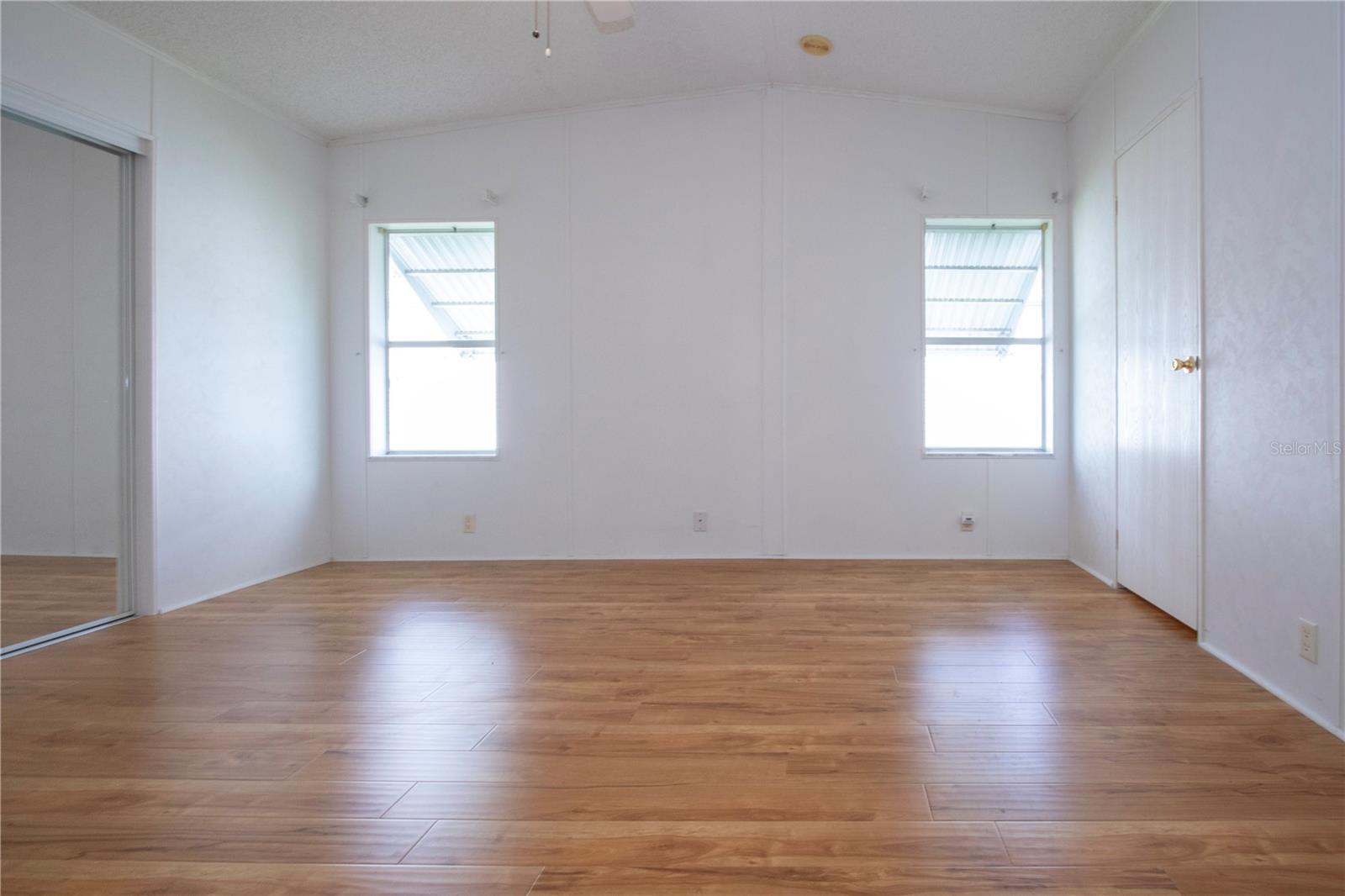 Image 38 of 74 For 5316 53rd Avenue E X7