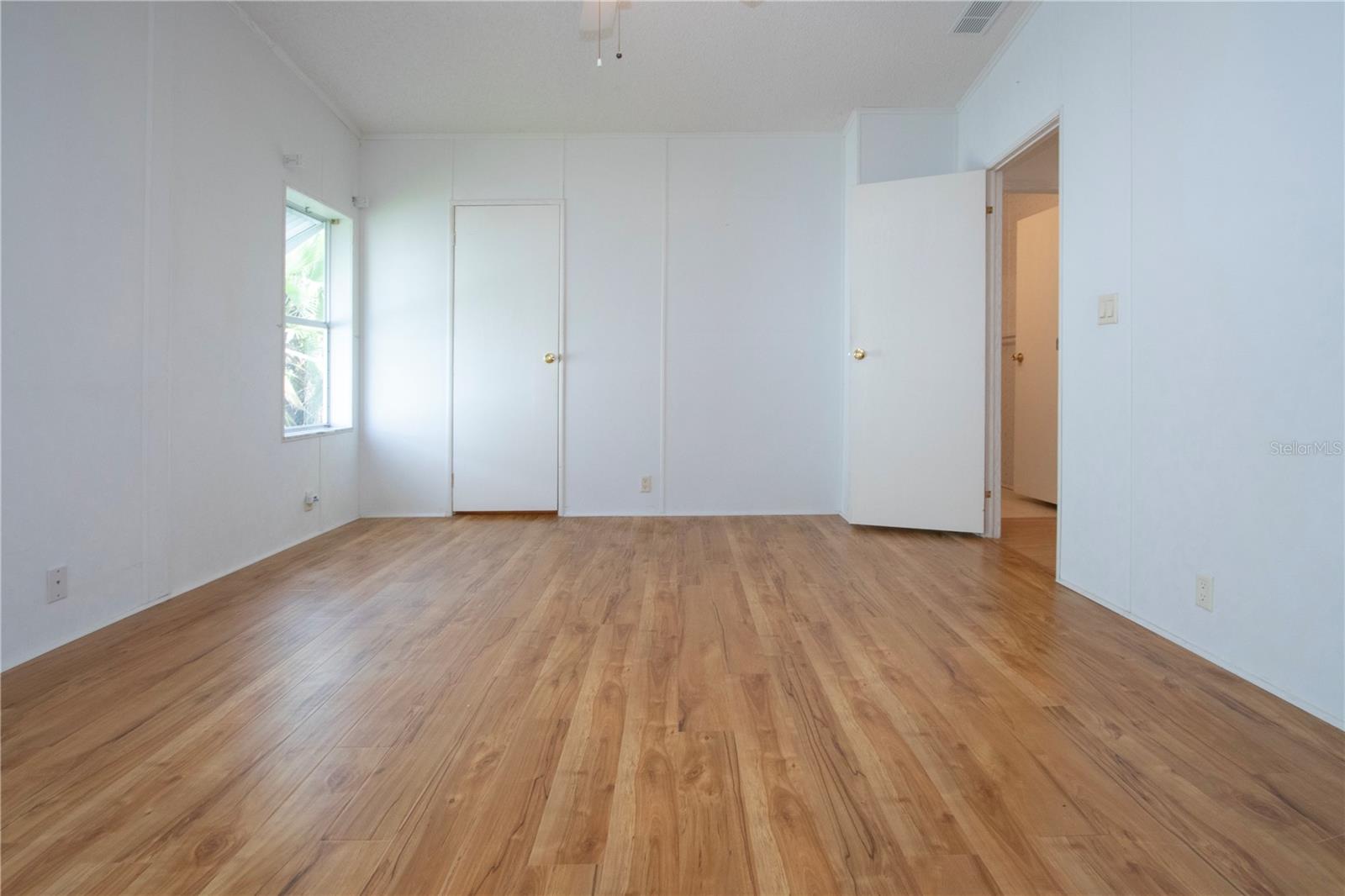 Image 39 of 74 For 5316 53rd Avenue E X7