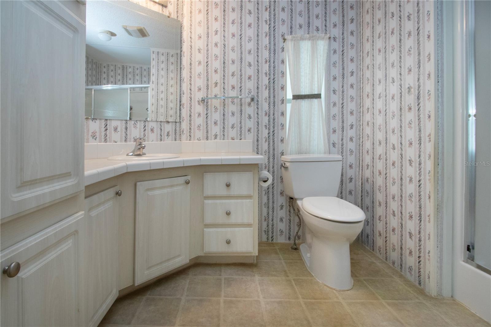 Image 43 of 74 For 5316 53rd Avenue E X7
