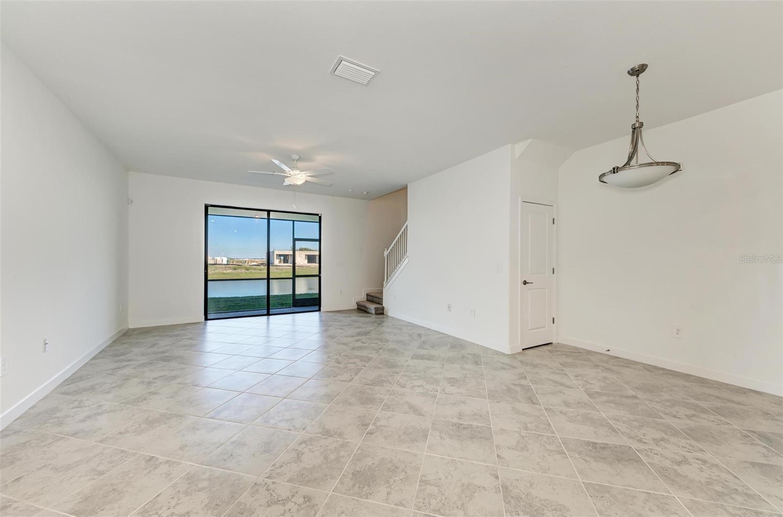 Image 10 of 39 For 15233 Lyla Terrace