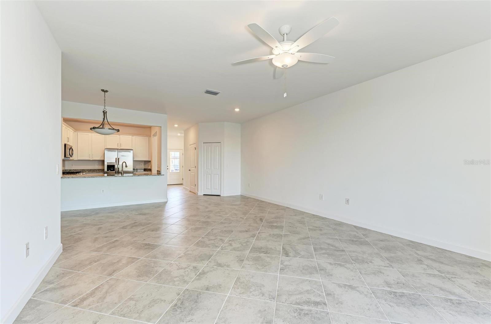 Image 13 of 39 For 15233 Lyla Terrace