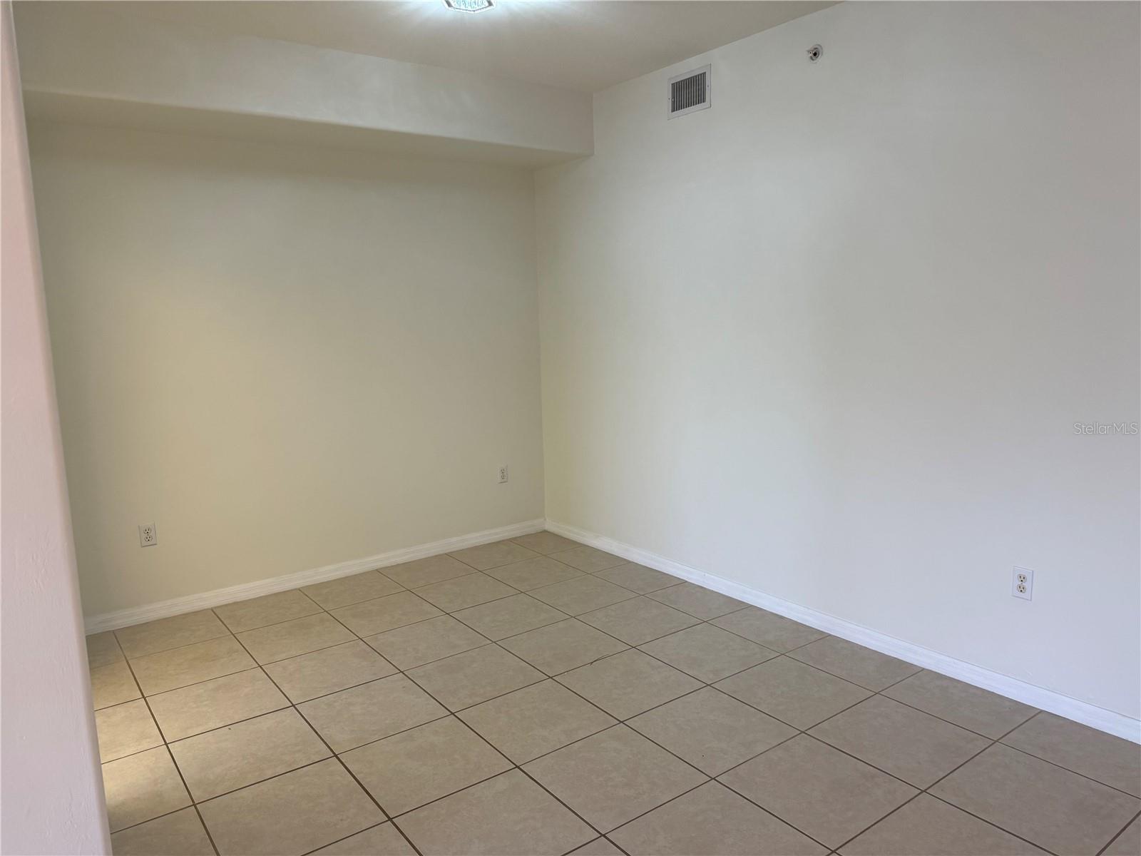 Image 7 of 24 For 11630 Marino Court 306