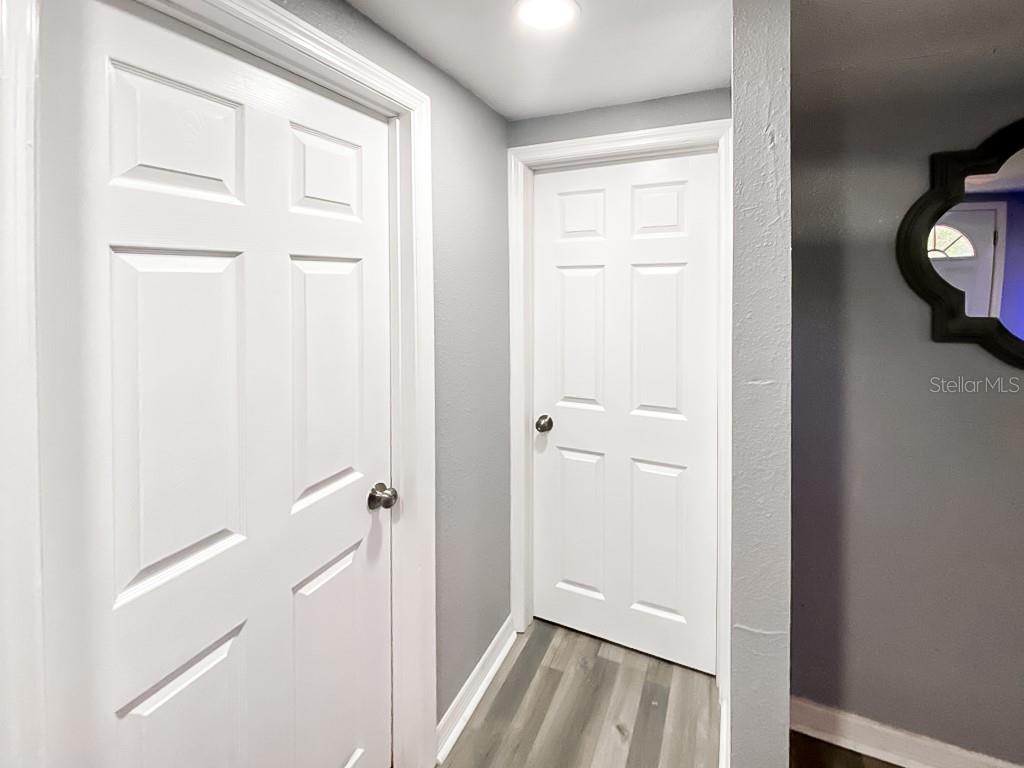 Image 12 of 24 For 4303 Chestnut Avenue