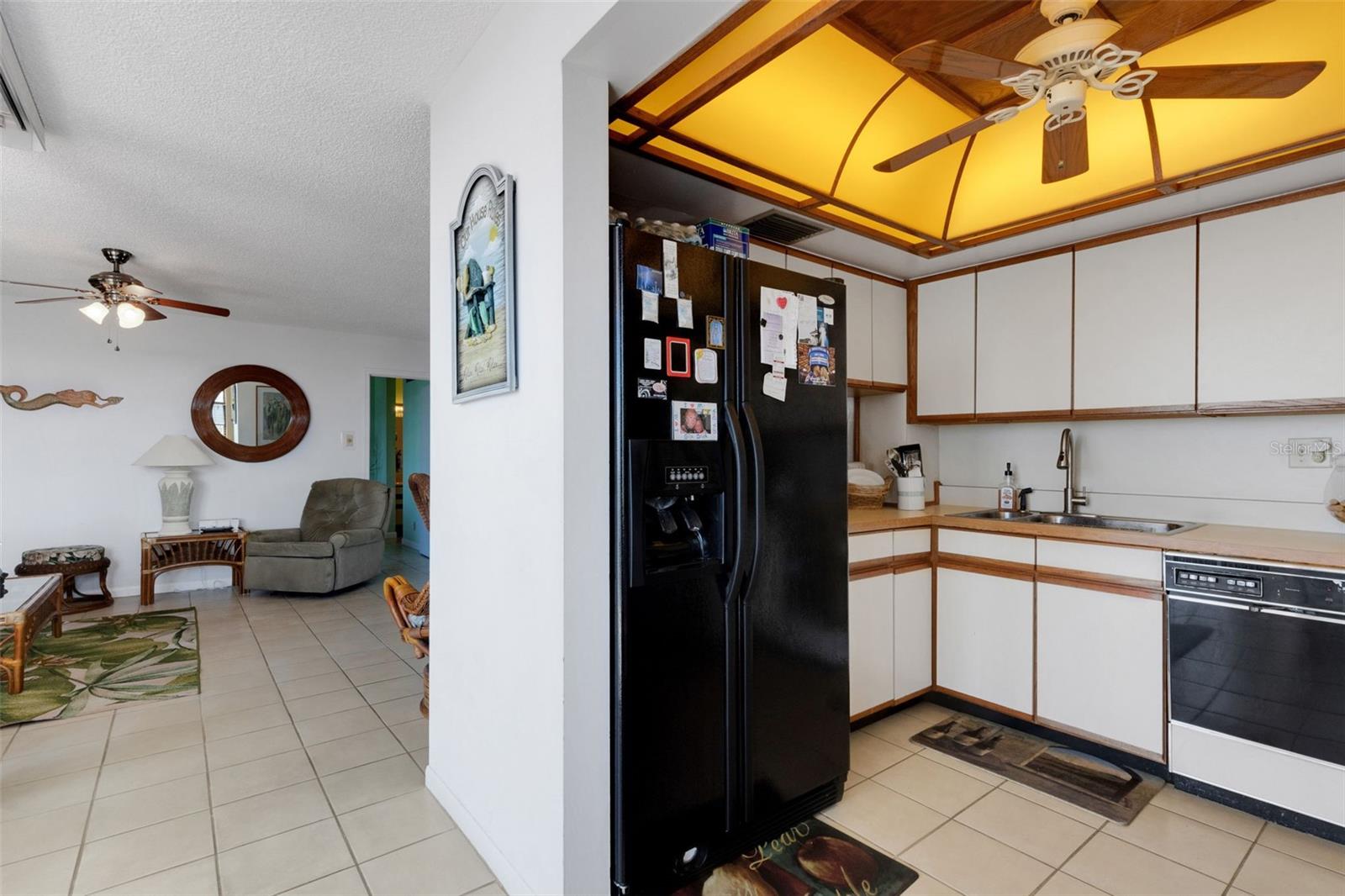 Image 2 of 42 For 6145 Sun Boulevard 506