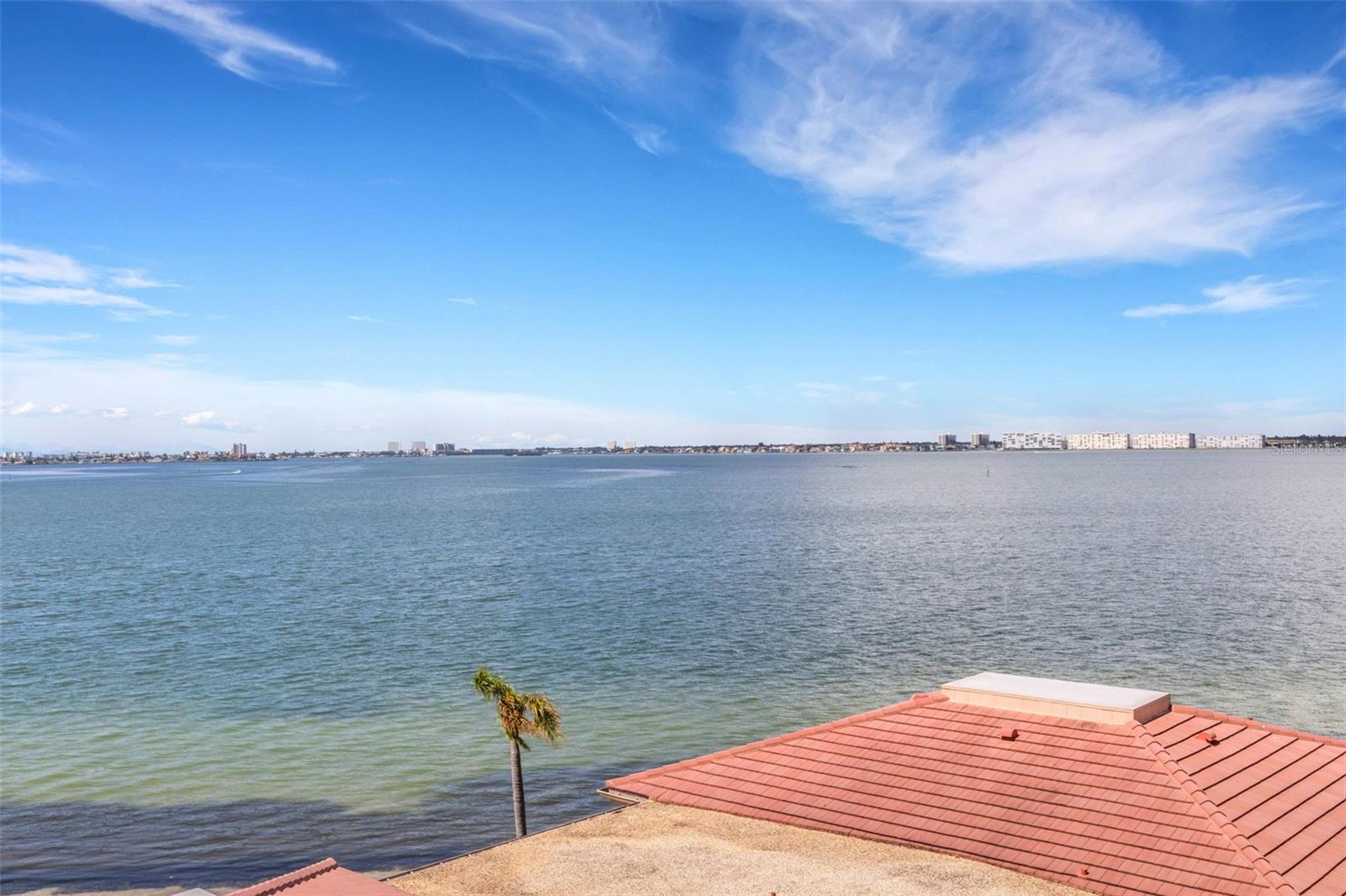 Image 21 of 42 For 6145 Sun Boulevard 506