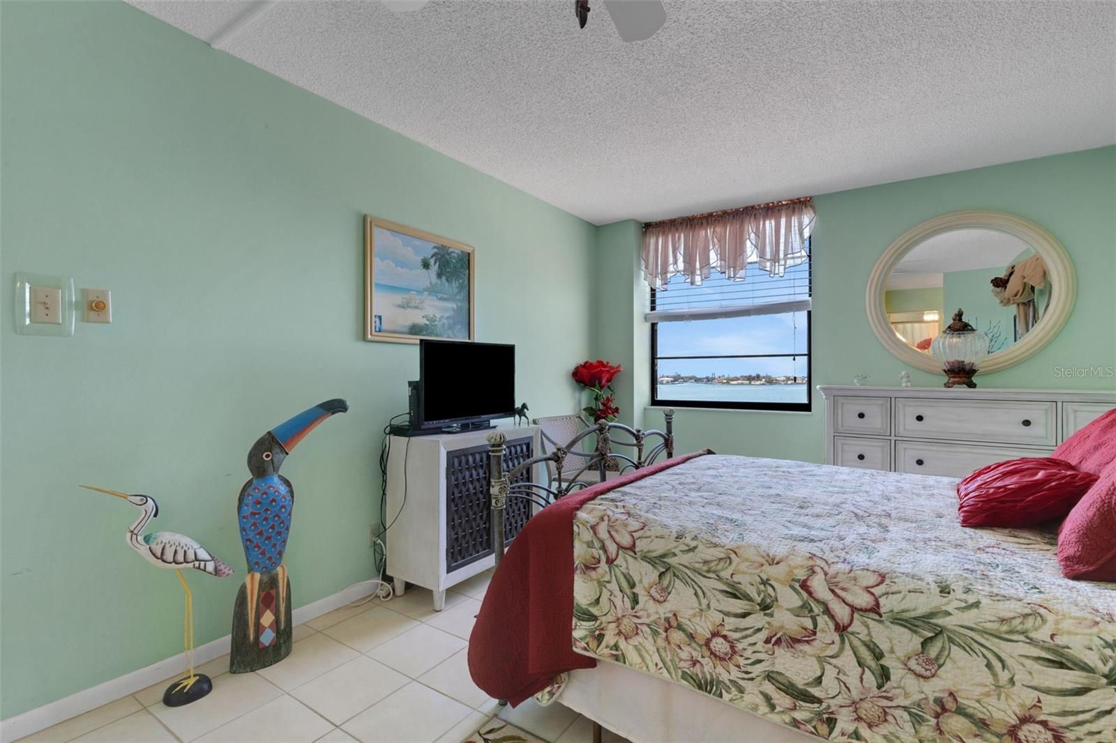 Image 24 of 42 For 6145 Sun Boulevard 506