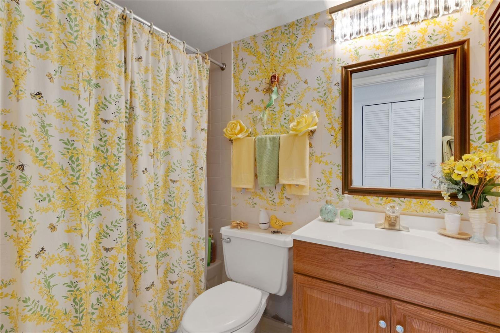 Image 34 of 42 For 6145 Sun Boulevard 506