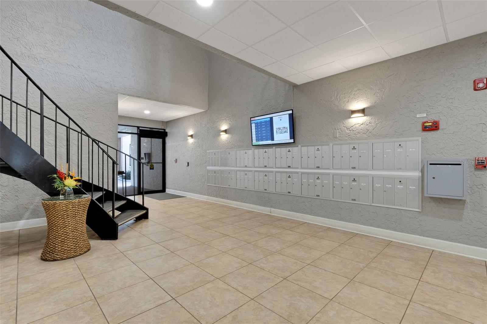 Image 35 of 42 For 6145 Sun Boulevard 506
