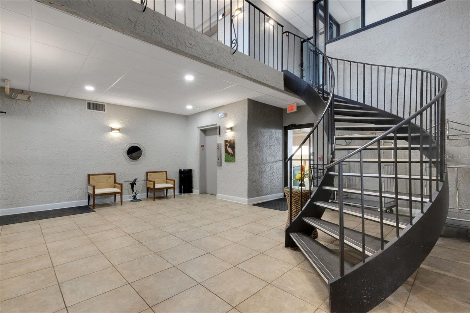 Image 36 of 42 For 6145 Sun Boulevard 506