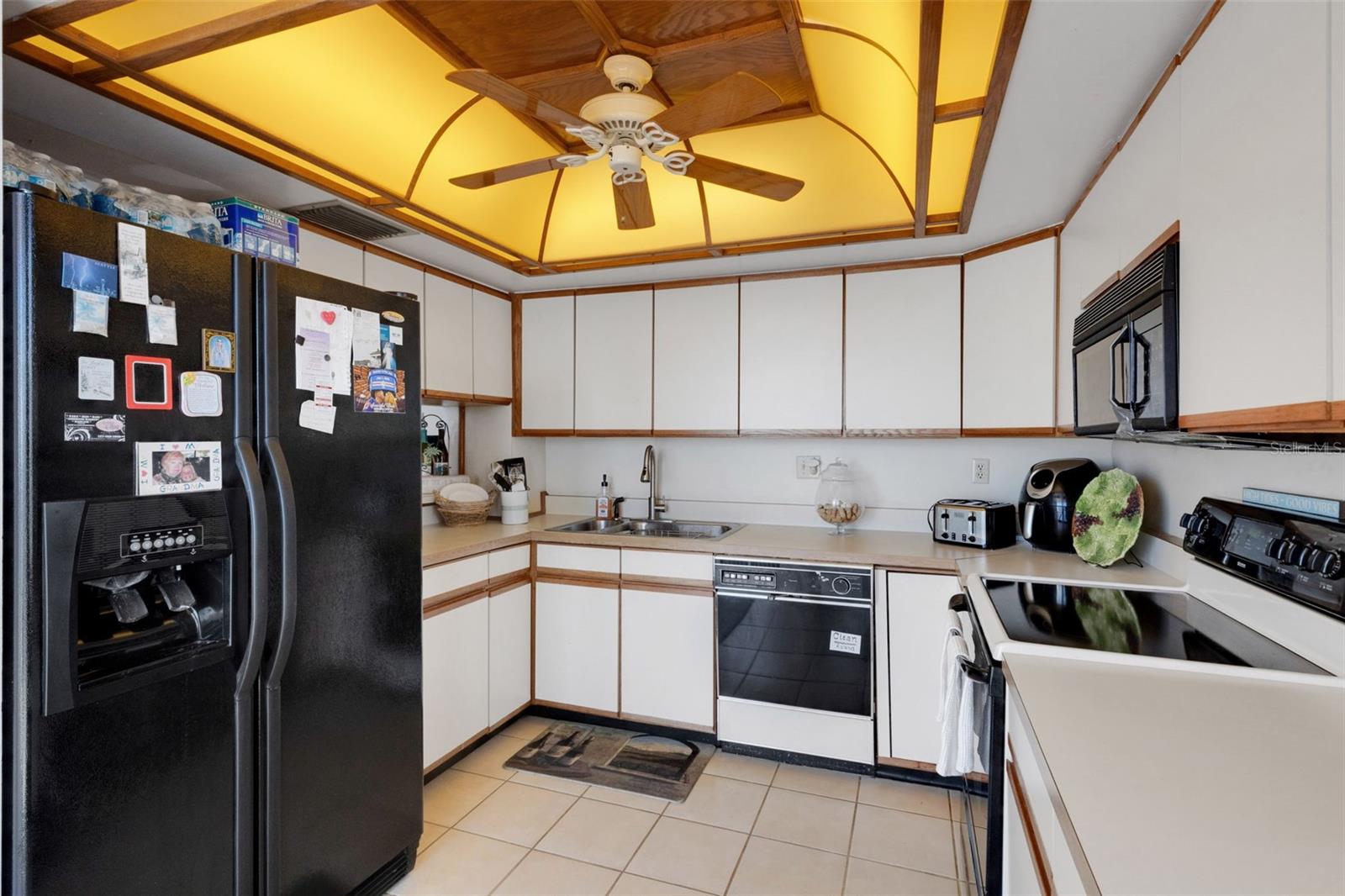 Image 4 of 42 For 6145 Sun Boulevard 506