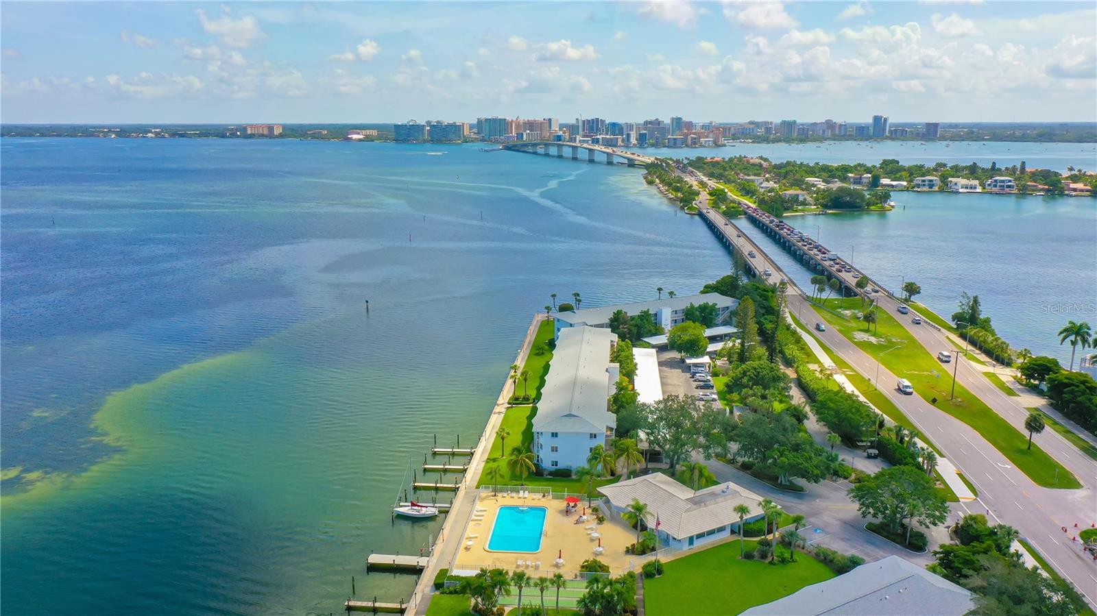 Image 31 of 51 For 769 John Ringling Boulevard 3