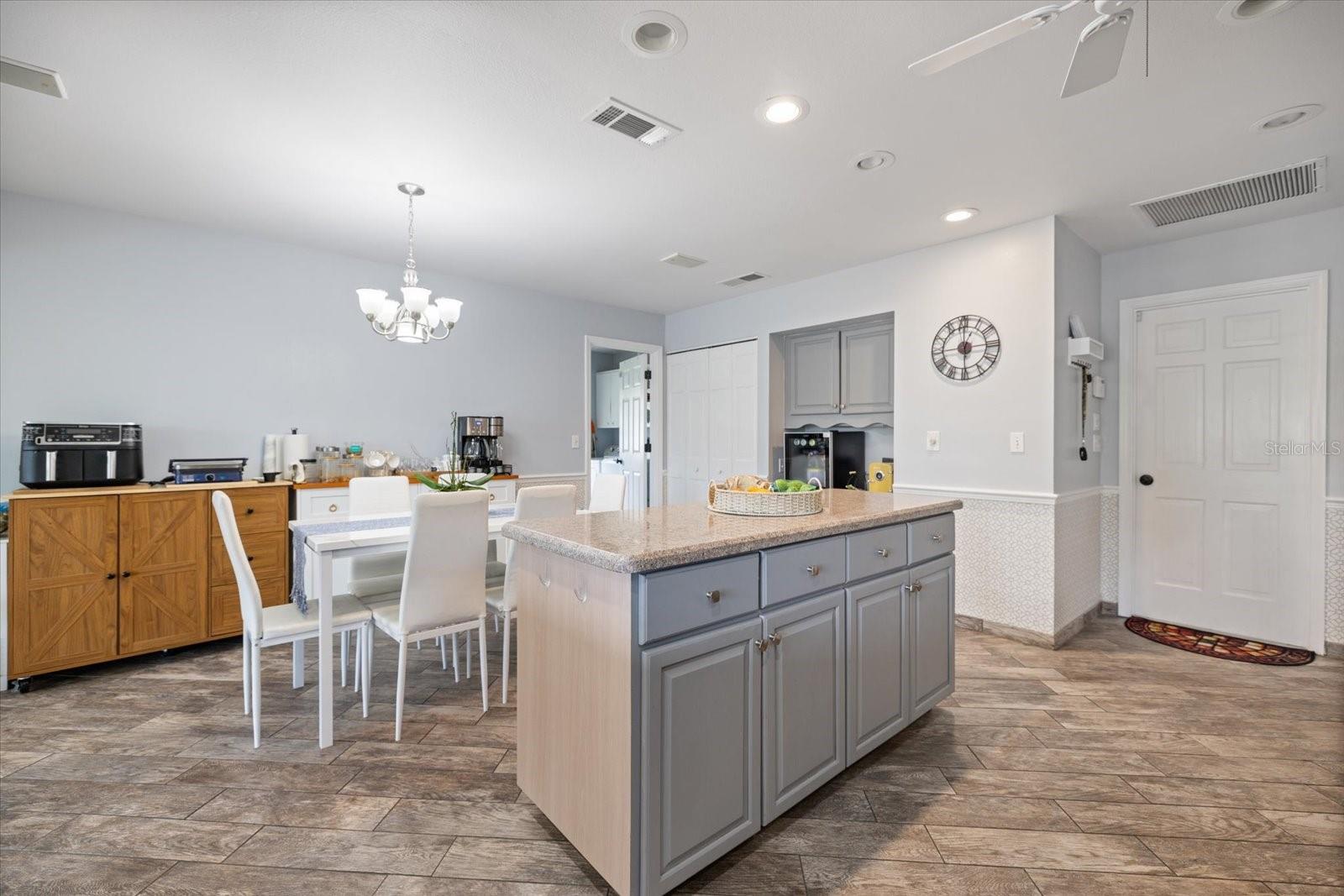 Image 8 of 54 For 4762 Meredith Lane
