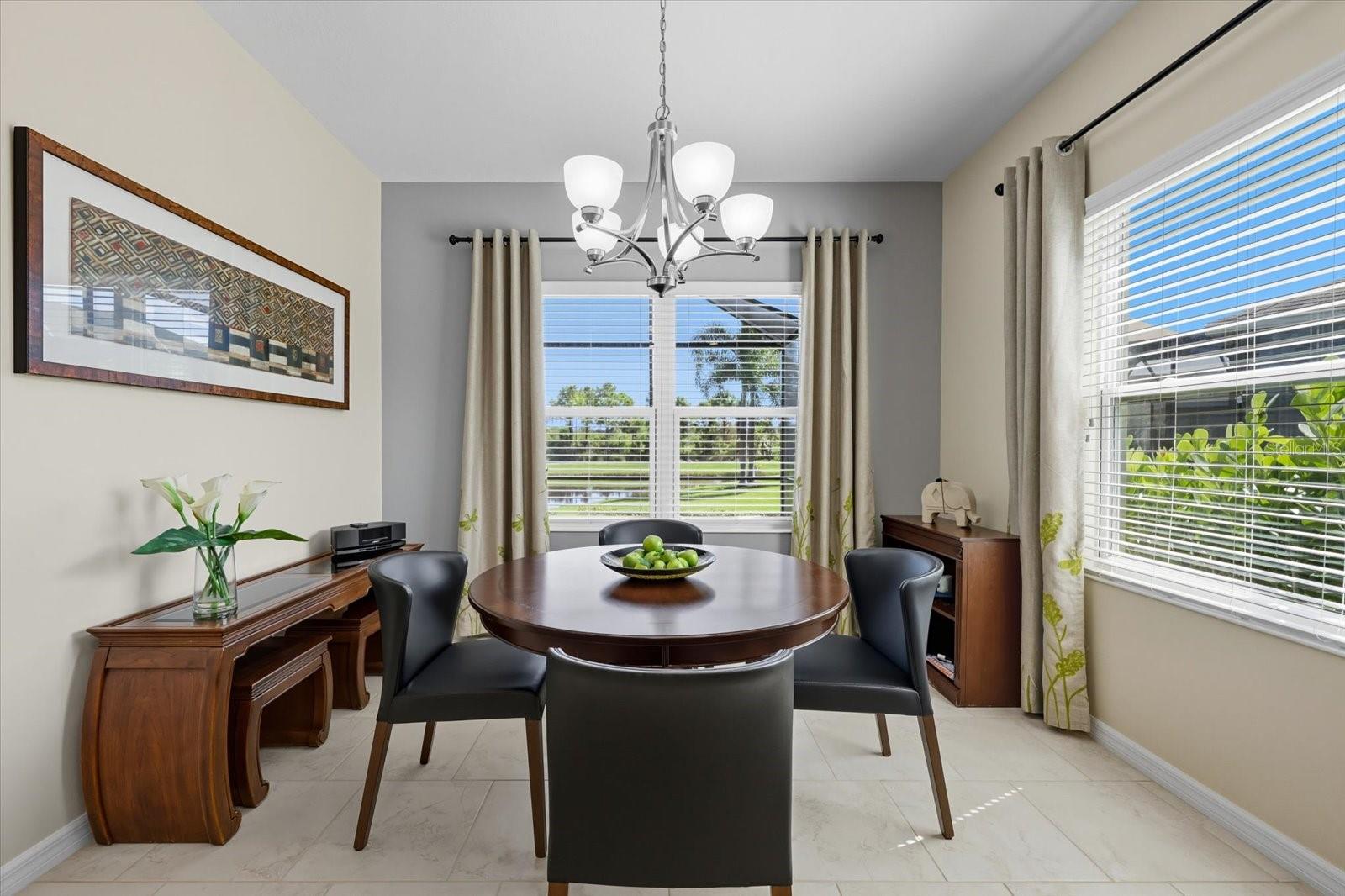 Image 10 of 31 For 7031 White Willow Court