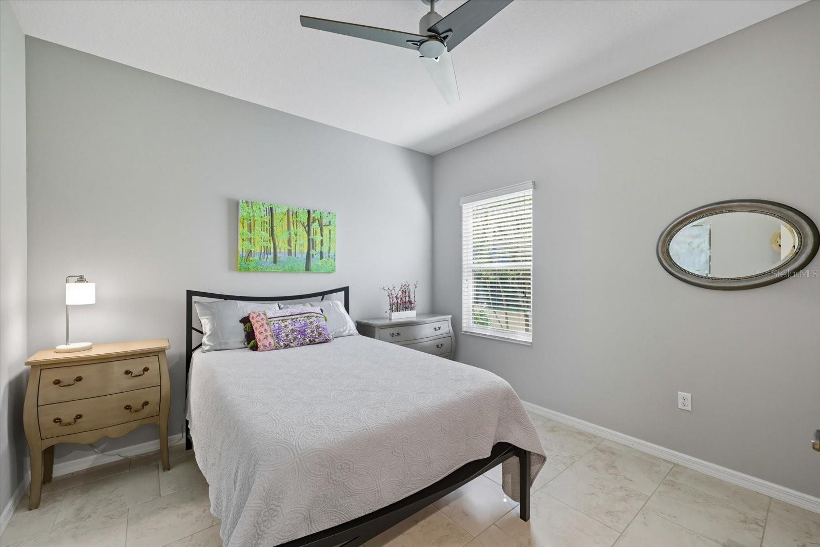 Image 20 of 31 For 7031 White Willow Court