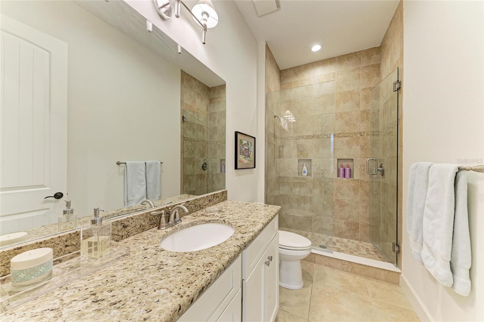 Image 34 of 100 For 258 Sapphire Lake Drive 202